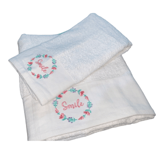 Set 2 Toallas Bordadas Mensaje Smile 500g