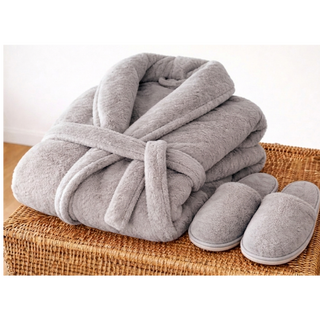 Set Bata + Pantuflas Franela Suave Chantilly Gris Plata