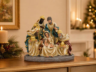 Sagrada Familia y Reyes Magos 24 cm