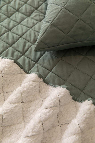 Cubrecama Quilt Sherpa Extra Cálido Chantilly 1.5 Plazas Acqua